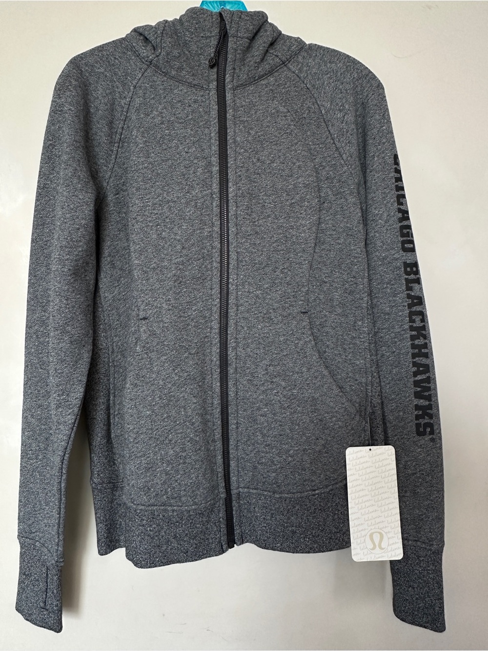 NWT Lululemon Scuba Hoodie IV Gray NHL Chicago Blackhawks Fleece Jacket Size 8